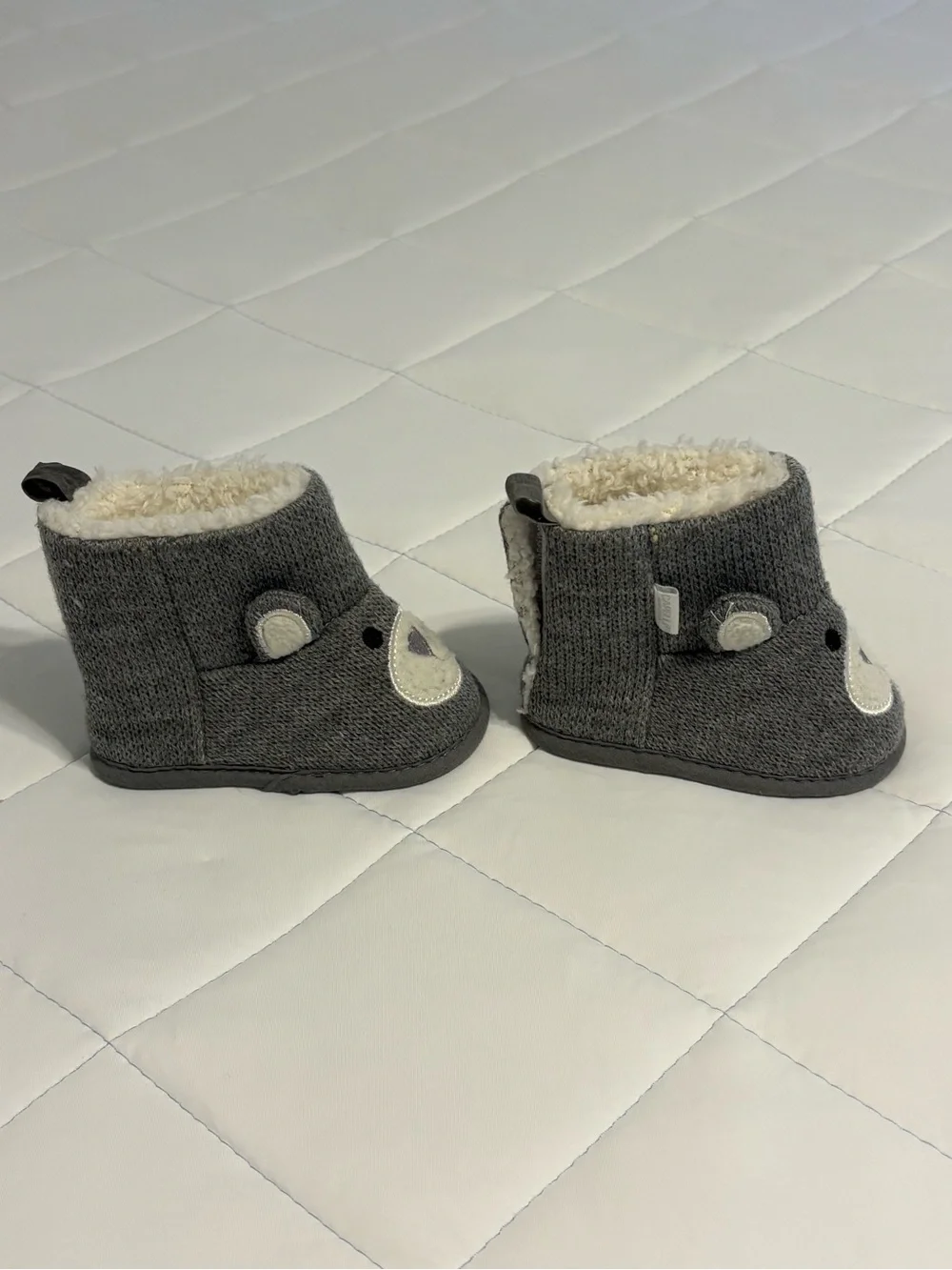 NWOT-Kids Grey Bear Cozy Booties - Plush Lined Toddler Shoes